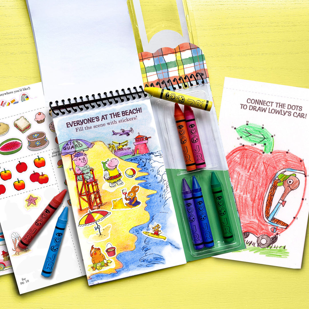 Richard Scarry's Busy World® Art on the Go! – A portable art kit for little artists.