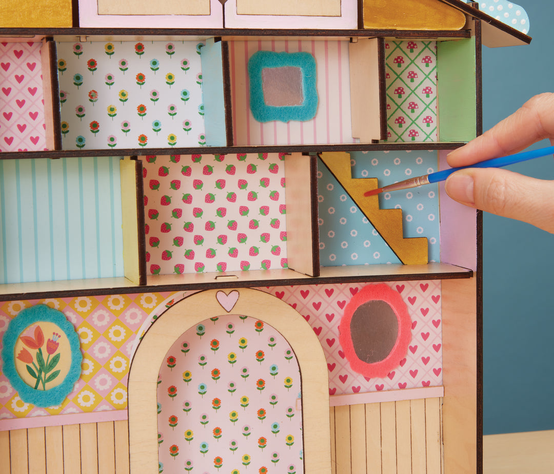 DIY Wooden Curio Cottage