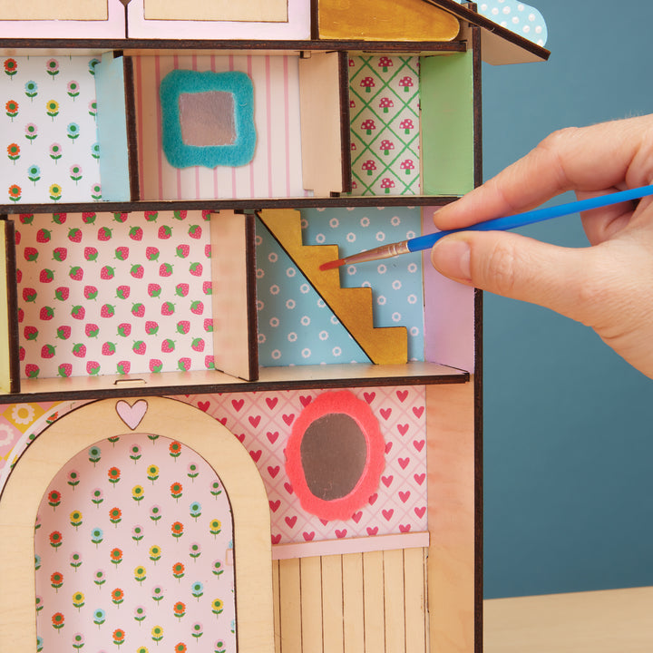 DIY Wooden Curio Cottage