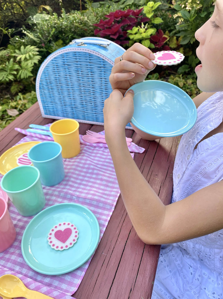 Deluxe Picnic Set 25 Pieces in Carry Case- Pastel